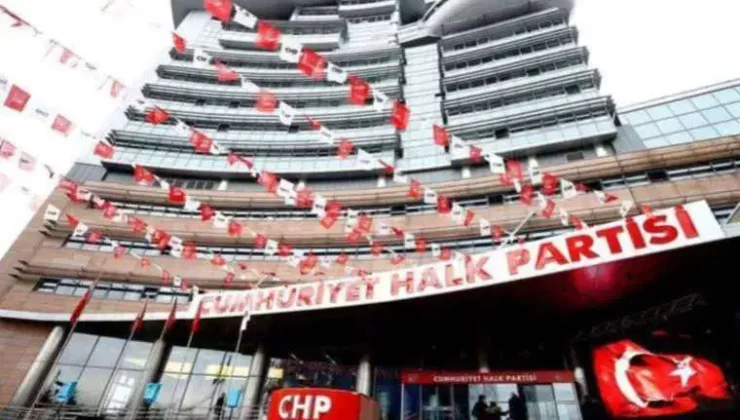 CHP’DE ASIL TARTIŞILMASI GEREKEN: NE DEĞİŞMELİ?