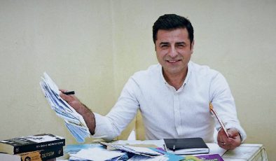 Demirtaş: 10 yıl yatmakla 15 yıl yatmak arasında hiçbir fark yok