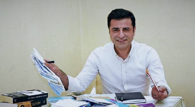 Demirtaş: 10 yıl yatmakla 15 yıl yatmak arasında hiçbir fark yok