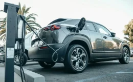 Savaş ve yakıt fiyatları elektrikli araç satışlarını tetikledi: Çin ve ABD’de düşüş, Avrupa’da artış