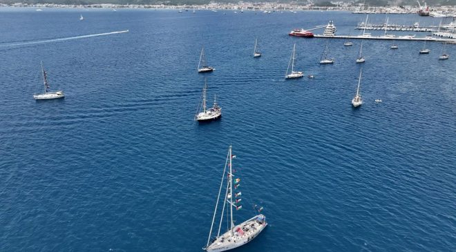 Saldırıya rağmen ‘Sumud Filosu’ Gazze için yoluna devam ediyor: İsrail 74 Türk’ü alıkoydu