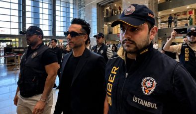 3 yıl hapsi isteniyordu! Mabel Matiz beraat ett