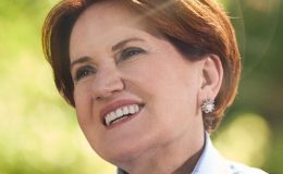 Meral Akşener Fenomeni: Türk Siyasetinde Kaçırılmış Bir Merkez Sağ Fırsatı mı?