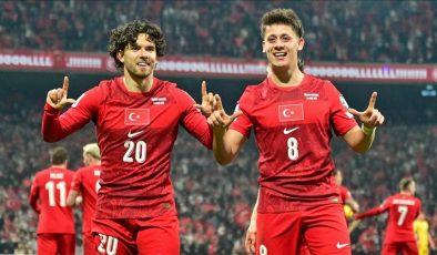 Milli takım sahaya iniyor