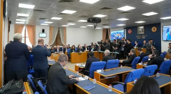 15 maddelik vergi paketinde dikkat çeken 3 düzenleme! Komisyonda kabul edildi