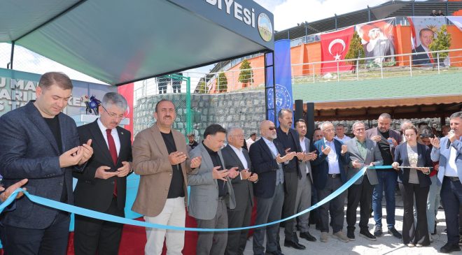 Başkan Büyükkılıç’tan İncesu Marina Su Sporları Merkezi’ne “Plaj Voleybolu” Hediyesi