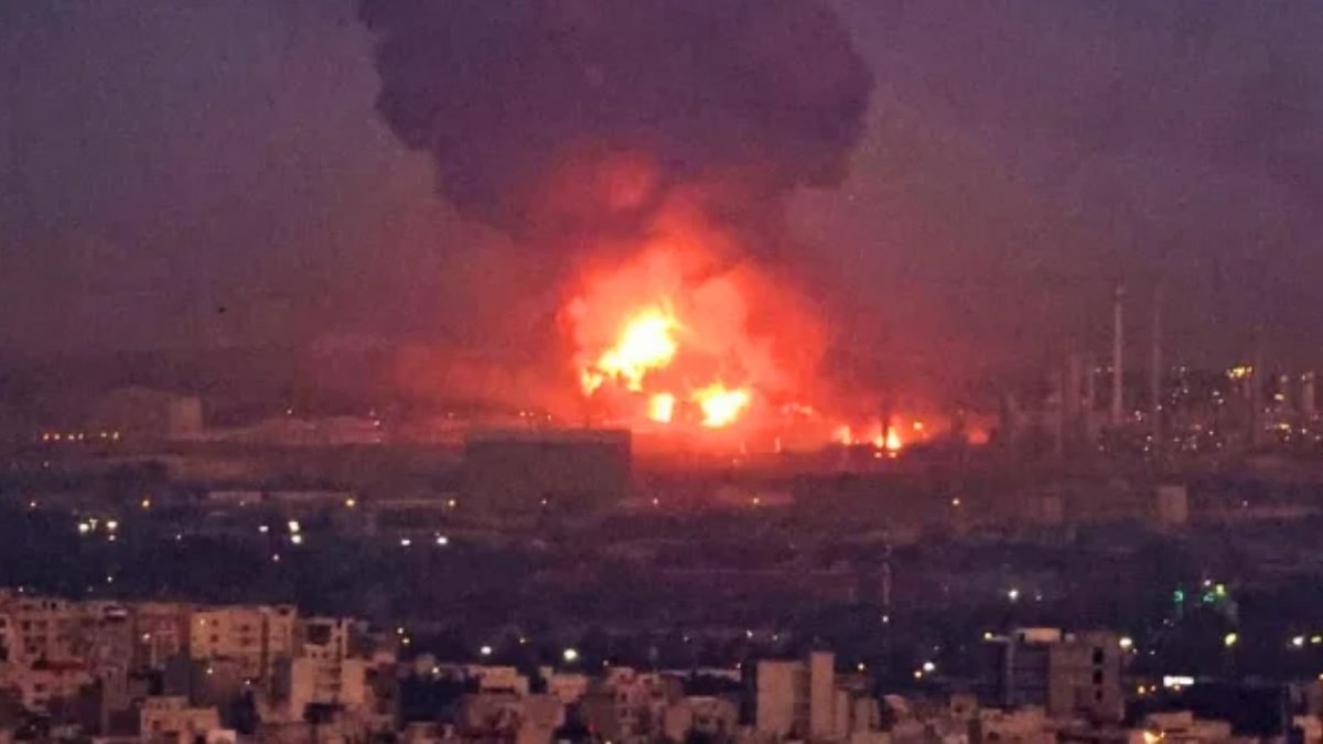 CNN: İsrail ve ABD, İran’a yönelik olası saldırı hazırlığında