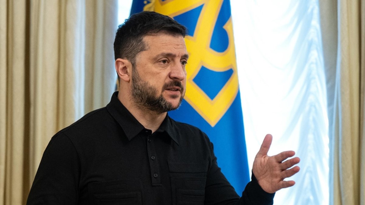 Zelenskiy Putin’e destek mi veriyor?