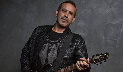 Haluk Levent konser sırasında rahatsızlandı