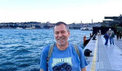 TÜRKİYE’NİN EN PAHALI KAYBI: YAŞAYAN HAFIZASINI DİNLEMEMEK