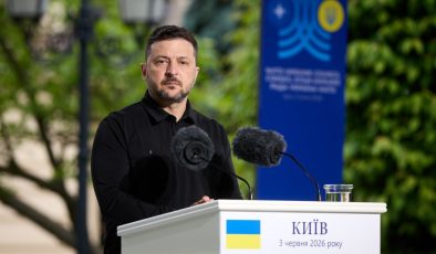 Zelenskiy: Putin ile doğrudan görüşmeye hazırım