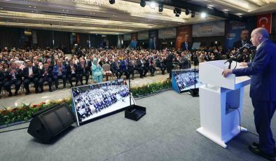 Erdoğan’dan parti teşkilatına sahaya inme çağrısı: Yorulan varsa buyursun kenara gelsin