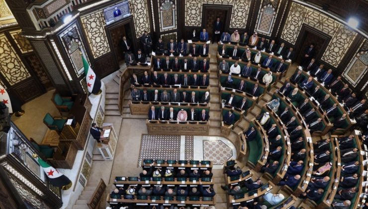 Esad sonrası Suriye’de ilk Halk Meclisi oturumu yapıldı