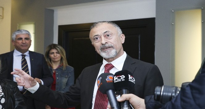 ÇEYREK YÜZ YILIN ÇEYREK TÜRKÜCÜLERİNE BEYANATIMDIR