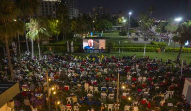 Mersin Büyükşehir’den Açık Hava Sinema keyfi