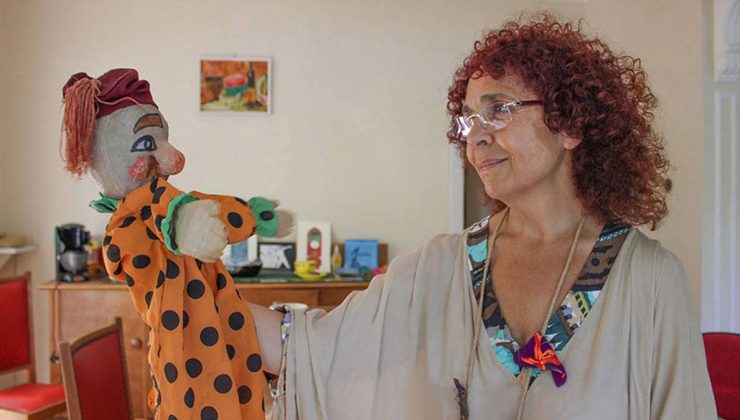 Tiyatro yazarı Bilgesu Erenus hayatını kaybetti