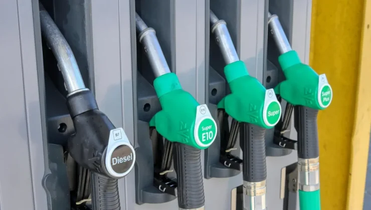 Motorin sonrası benzinde büyük zam yolda