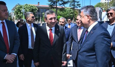 Cumhurbaşkanı Yardımcısı Yılmaz: Vatandaşın ‘yastık altı’ Merkez Bankası rezervinden büyük