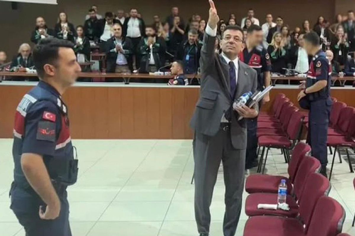 İBB davasında İmamoğlu ile ‘rüşvet istediği’ iddia edilen sanıklar arasında sert tartışma: Alçak adam…