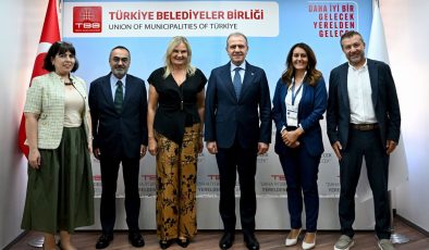 Vahap Seçer, AB Türkiye Delegasyonu heyetiyle görüştü