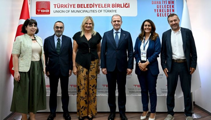 Vahap Seçer, AB Türkiye Delegasyonu heyetiyle görüştü