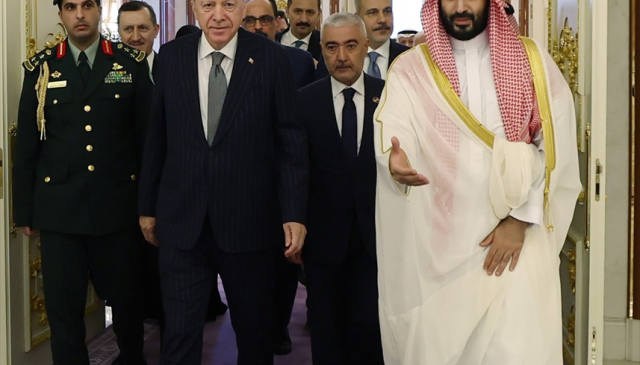 Türkiye, Suudi Arabistan ve Pakistan üçlü savunma anlaşmasını imzaladı.