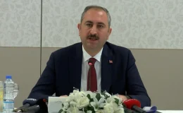AKP’li Abdulhamit Gül: ‘Erdoğan’ın yeniden adaylığı önünde engel yok’