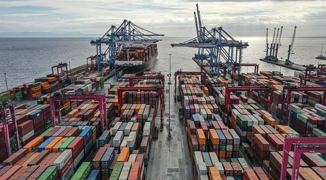 Dış ticaret açığı ağustosta yüzde 22,3 arttı
