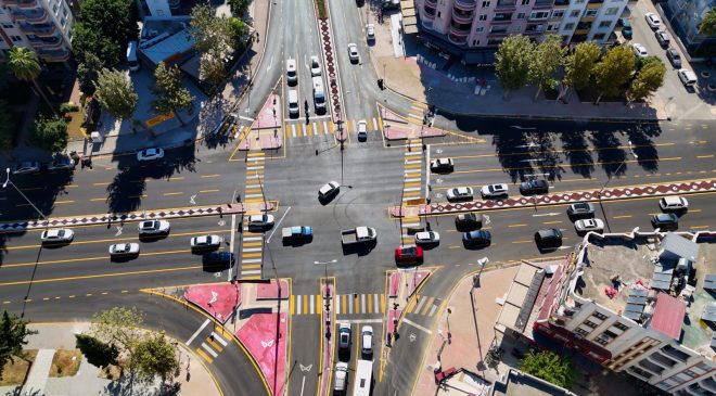 Mersin Büyükşehir’den Akıllı Trafik Düzenlemesi