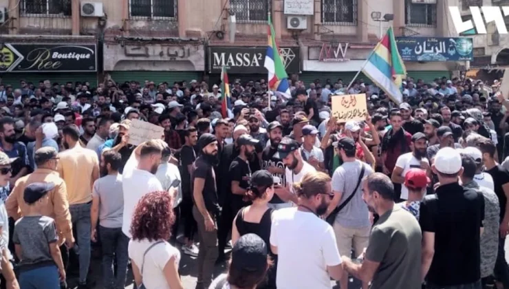 Suriye’de akaryakıt zamlarına karşı protestolar düzenleniyor