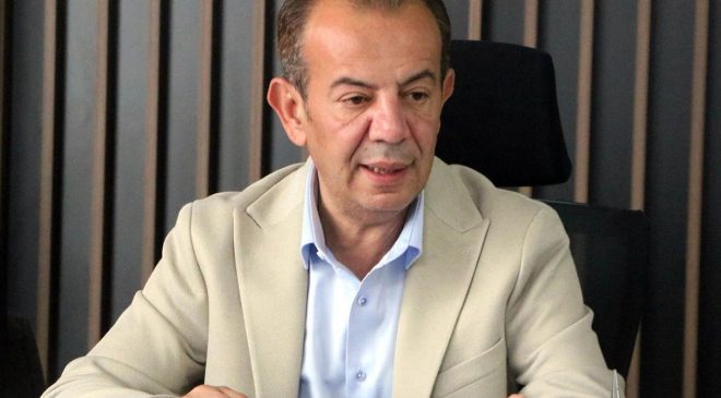 Bolu’da ‘rüşvet’ soruşturmasında beyan veren Tanju Özcan fenalaşarak bayıldı