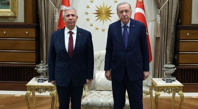 Cumhurbaşkanı Erdoğan, Beştepe’de ABB Başkanı Mansur Yavaş’ı kabul etti