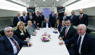Cumhurbaşkanı Erdoğan: “Yunanistan girdiği bu yanlış yoldan dönmeli, gayri askeri statüdeki adaları silahlandırmaktan vazgeçmelidir”