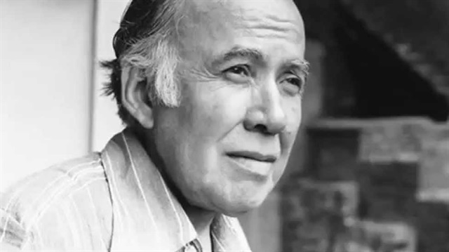 Behçet Necatigil, “Kitaplarda Ölmek”