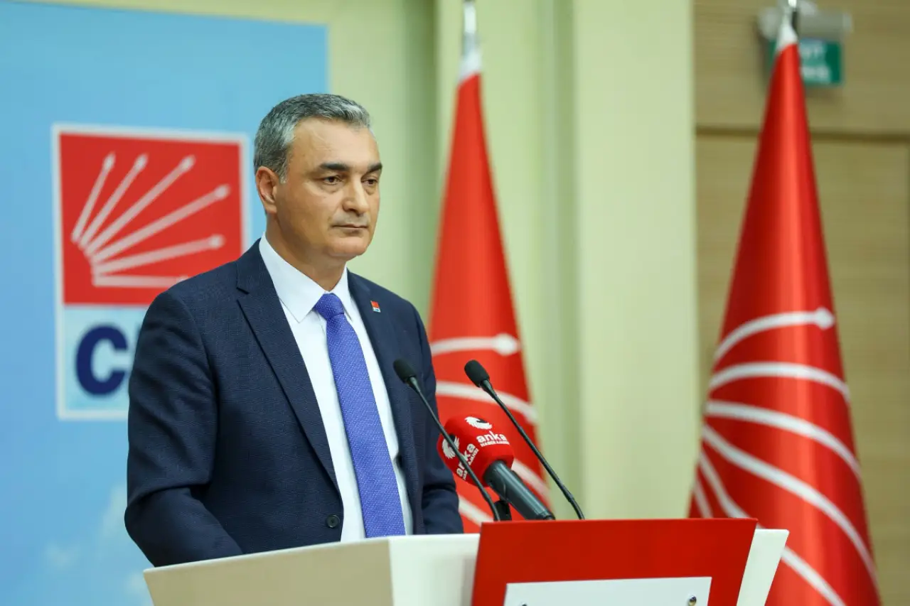 CHP, Mezitli ve Yenişehir belediyeleri için başkan vekili adaylarını belirledi