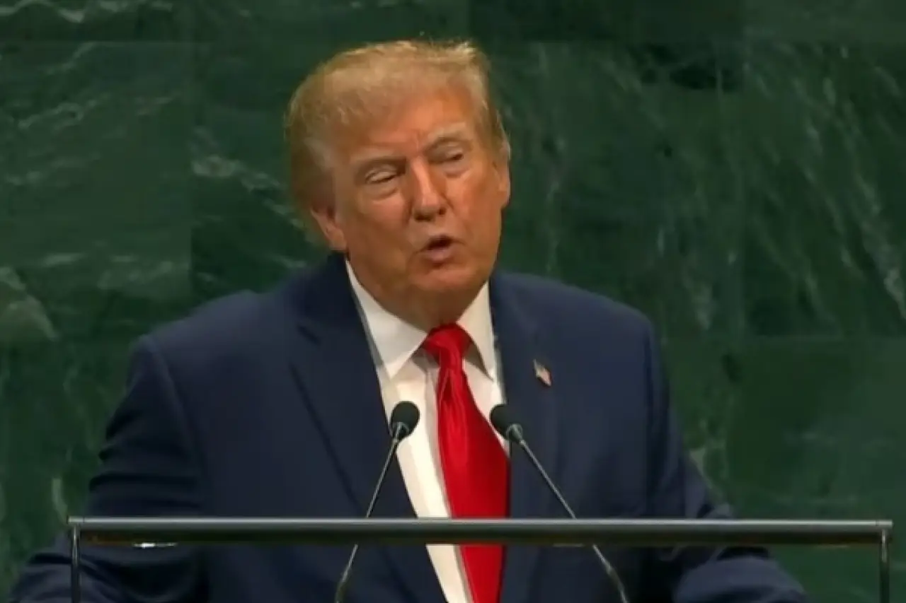 Trump’tan Rusya yaptırımlarını askıya alma kararı