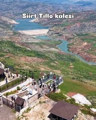 T İ L L O